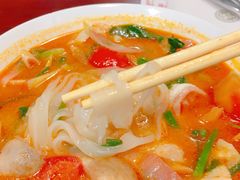 -Dang restaurant (patong phuket)