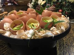 金雀花蒸土鸡蛋-泓0871臻选云南菜·味庄