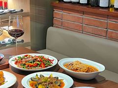 -肆海小川菜酒馆Wine Bistro (青年路店)