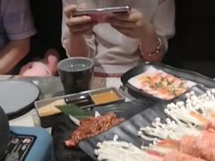 -三国惹火烤肉·中日韩烤肉集合店(百草路店)