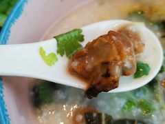 -大中华希尔顿酒店-念自助餐·嗨啤·小龙虾