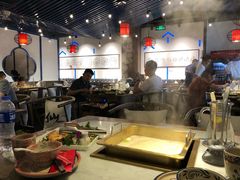 -尚尚仙·酸汤猪手·猪肚鸡火锅(华联万柳购物中心店)