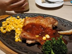 -卢家妈妈·西餐厨房(卜蜂中心店)