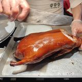 这家京菜店的烤鸭也太好吃了吧