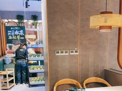 -椰子湾·海南火锅·糟粕醋·椰子鸡(正大广场店)