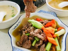 -金堂何记黑山羊羊肉店(泰康茗苑店)