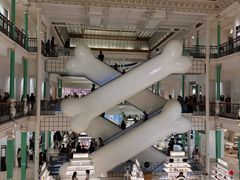 -乐蓬马歇百货公司(Rive Gauche)