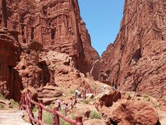 -天山神秘大峡谷