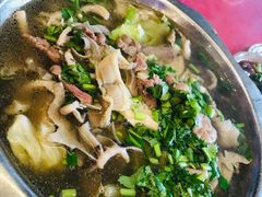-谢老五跷脚牛肉·非遗传承店