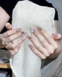 -RL Nail·瑞丽美甲美睫品牌原创店