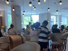 -必胜客(阿罗海店)