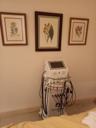 -尊尚柏丽美容SPA