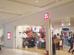 -优衣库(郑州丹尼斯大卫城店)