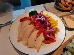 烟熏鸡肉沙拉-魏客咖啡(中铁中心店)