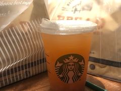 -星巴克(南京弘阳购物中心店)