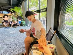 -J Create城市露营咖啡·简餐·宠物(上海动物园店)