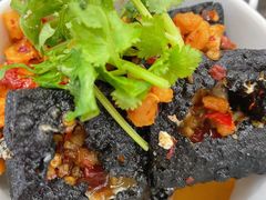 -黑色经典臭豆腐·湖南特产(步行街店)