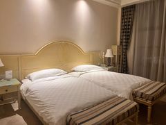 -金汤湾海水温泉度假酒店
