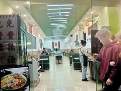 -汤小云火锅米线(钻汇广场店)