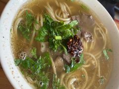 牛肉拉面-十二忠手拉面(中华路店)