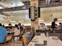 大堂-白仁仔· 活烤海鲜 宵夜(豫园店)