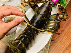 波士顿龙虾海鲜盘-樾餐厅泰式海鲜火锅(民歌湖店)