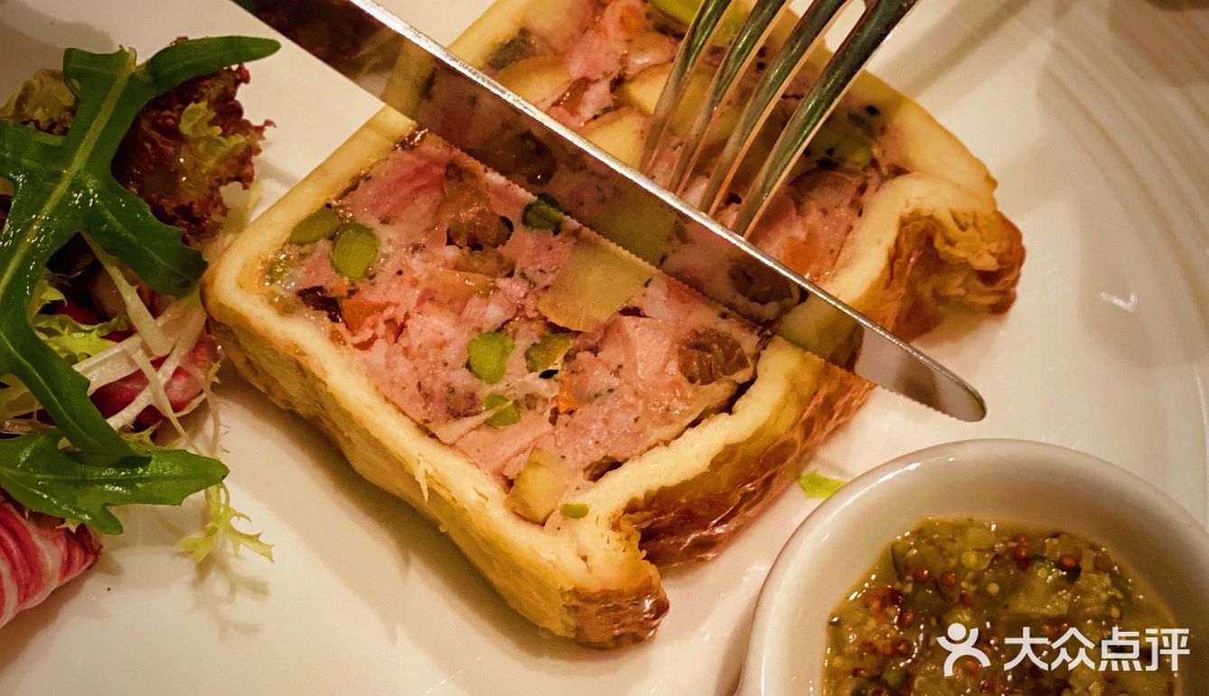 纵享美味食光，今日份华尔道夫·百味园