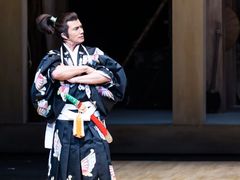 -交通银行前滩31演艺中心