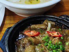 -胶己人餐馆(珠江路美食街店)
