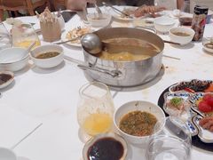 -京彩臻品火锅