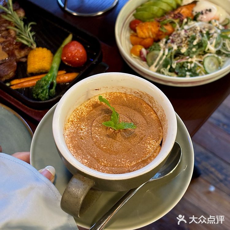 🐰 ⁾⁾ 𝗽𝗹𝗼𝗴 ටᆼ Chill一刻💕