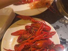 -钱小奴海鲜自助黑金店(杭州滨江龙湖店)