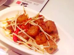 -新大咀港式茶餐厅(宝山万达店)