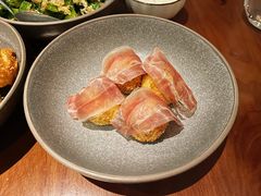 -Laures·月桂西班牙碳烤餐厅(十尚坊店)
