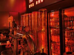 -何师烧烤Pro ··江湖川菜·小龙虾·精酿啤酒(太古里旗舰店)