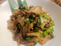 -云尊府云南菜·蒸汽石锅鱼(学清路店)