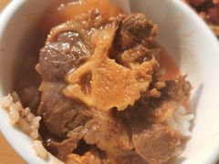 番茄牛尾汤-曾牛肉