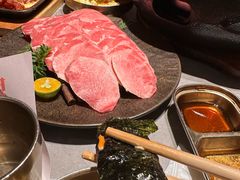 -草家酱蟹炭火烤肉店(珲春南路一店)