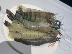 -领鲜活海鲜榴莲自助火锅(东门店)