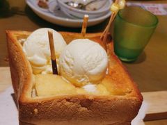 面包遇上冰激凌-新发现(复地活力城店)