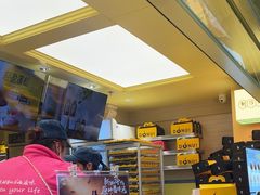 -85度C(生甜甜圈研究工坊·上海平凉店)