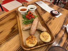 -城市大道红炉披萨烘焙坊