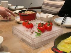 番茄脆菇沙拉-小大董·烤鸭(王府井apm店)