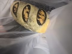 黑芝麻面包-北大学一食堂