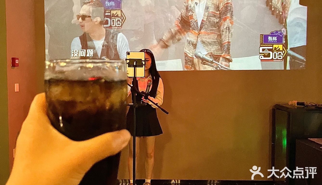 晚饭后赶下一场！酒吧安排！