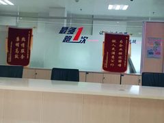 -西湖区行政服务中心之江分中心-停车场