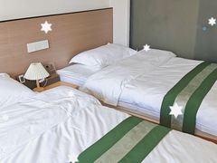 -何适山庄·团餐住宿(水长城P2停车场店)