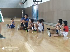-梦想之巅·青少年篮球·羽毛球·培训中心(西站店)