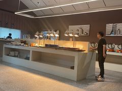 -上海虹桥中心爱琴海亚朵S酒店