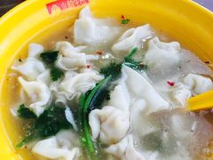 精肉小馄饨-小杨生煎(香港名都店)